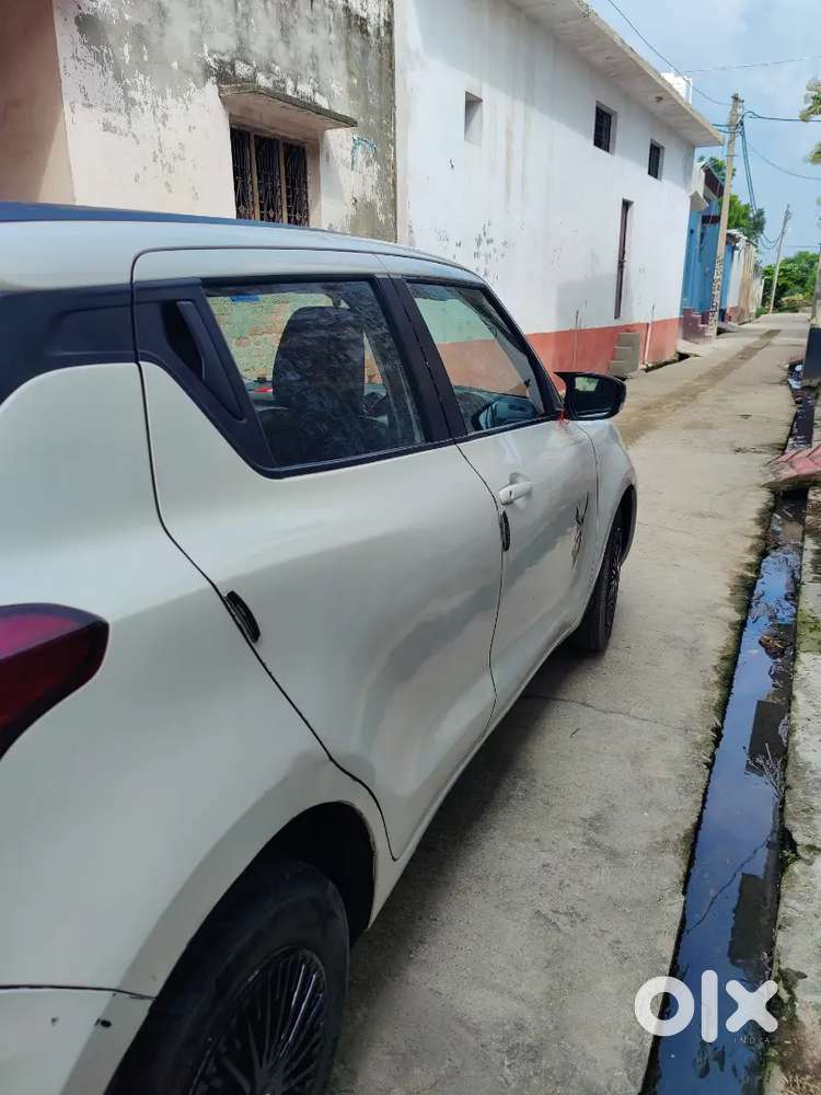 Maruti Suzuki Swift Vxi 2021