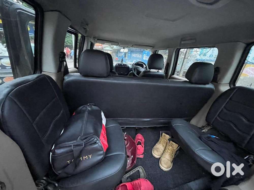 Mahindra Tuv 300 2017 Diesel Well Maintained