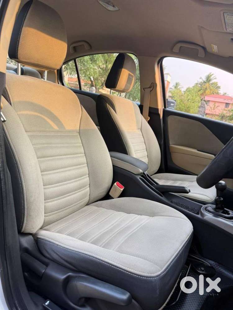 Honda City I-vtec V, 2017, Petrol