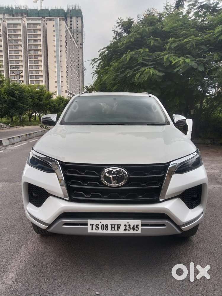 Toyota Fortuner 4x2 At 2.8 Diesel, 2020, Diesel