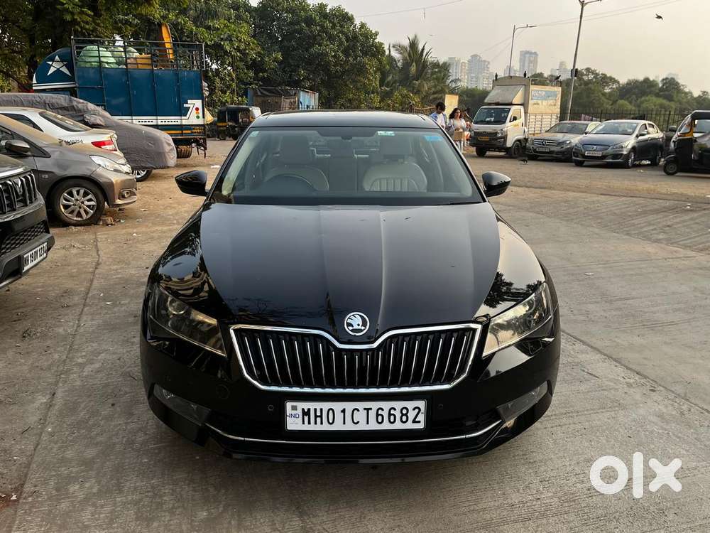 Skoda Superb Style 1.8 Tsi At, 2018, Petrol