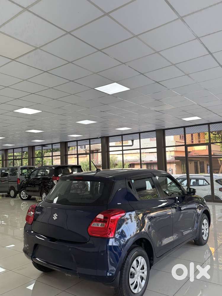 Maruti Suzuki Swift Amt Vxi, 2023, Petrol
