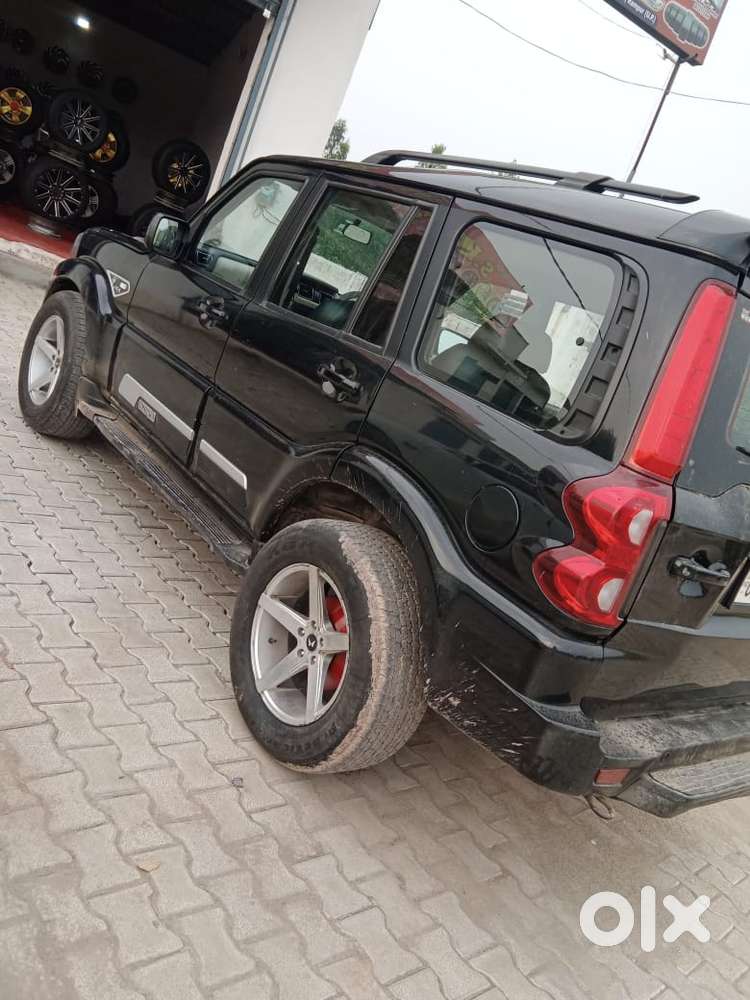 Mahindra Scorpio S11, 2023, Diesel