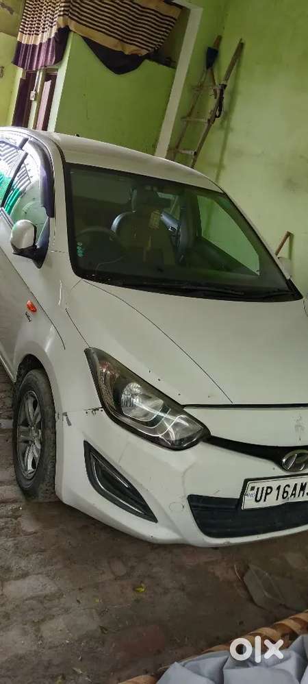 Hyundai Elite I20 2013 Petrol 74000 Km Driven