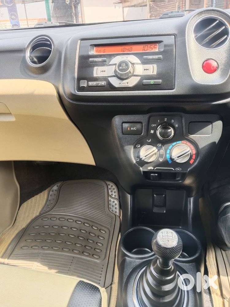 Honda Amaze V Petrol, 2014, Petrol