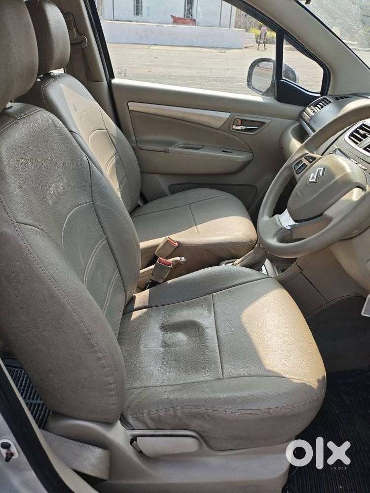 Maruti Suzuki Ertiga Vxi At, 2017, Petrol
