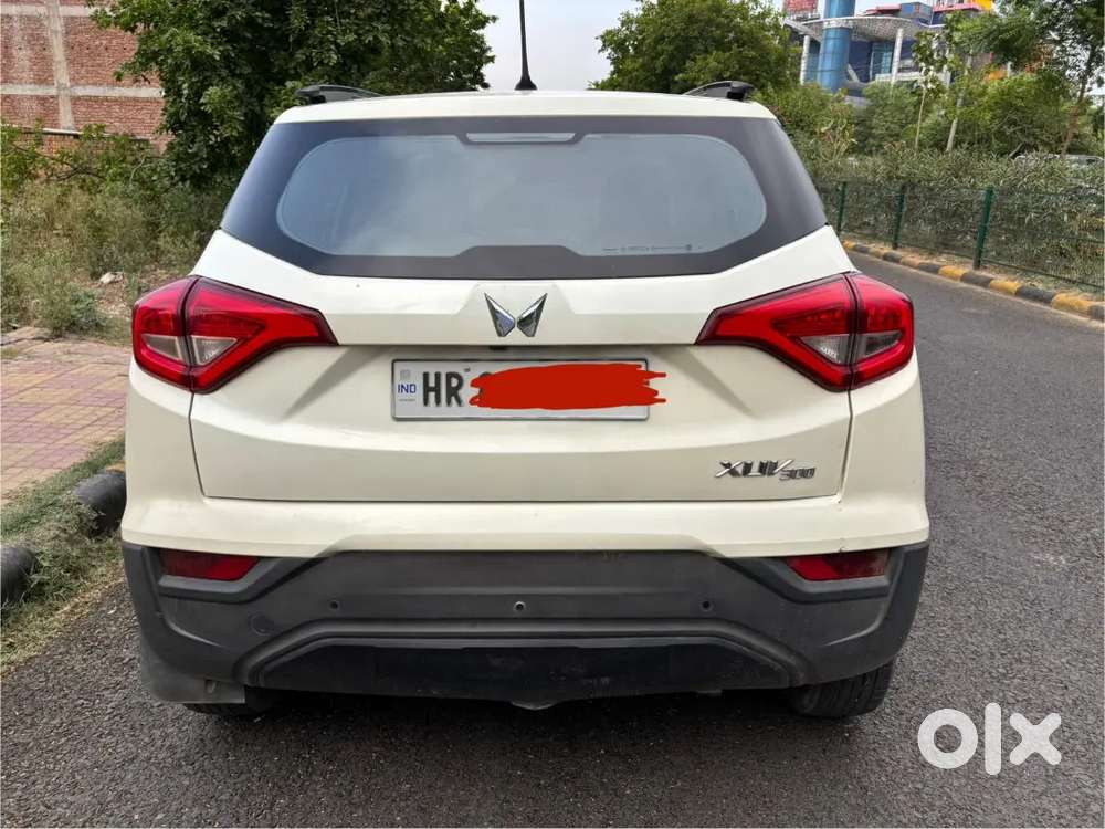 Mahindra Xuv300 2023 Diesel 60000 Km Driven W6 In Very Good Condition