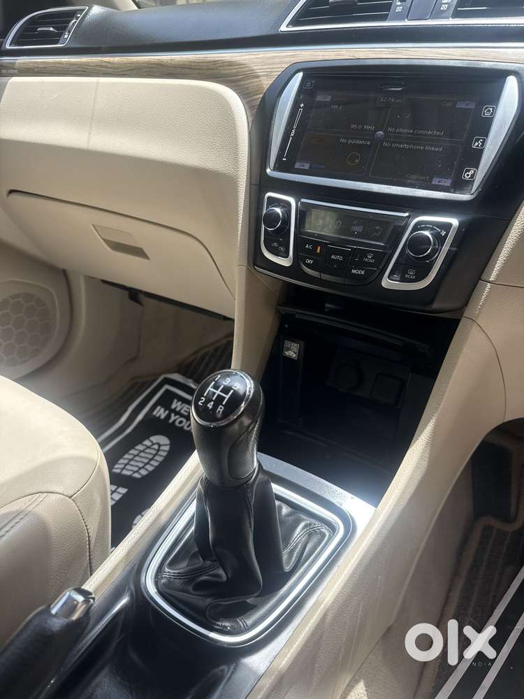 Maruti Suzuki Ciaz Smart Hybrid Alpha , 2019, Petrol