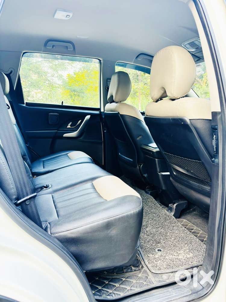 Mahindra Xuv500 W7, 2019, Diesel