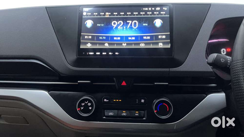 Kia Carens 1.4 Prestige 7 Str, 2023, Petrol