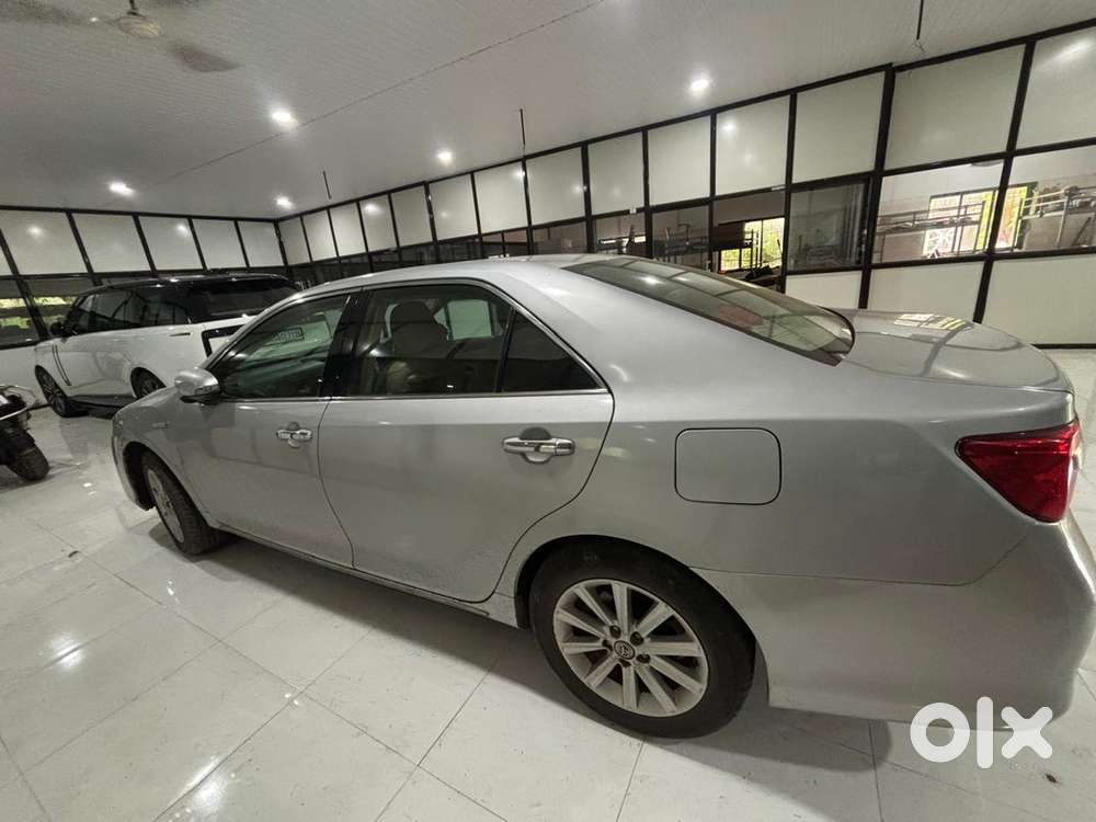 Camry Hybrid At 2014