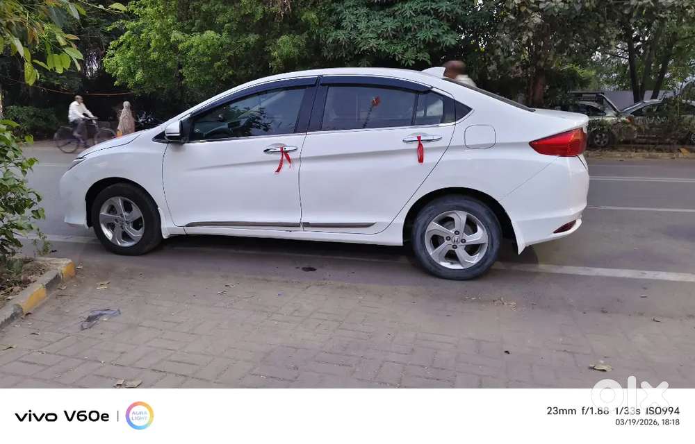 Honda City Hybrid Ehev 2015 Diesel 730000 Km Driven