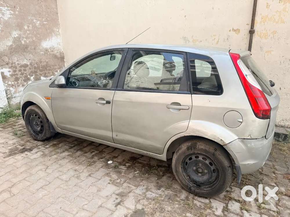 Ford Figo 2011 Petrol Less Driven Good Condition
