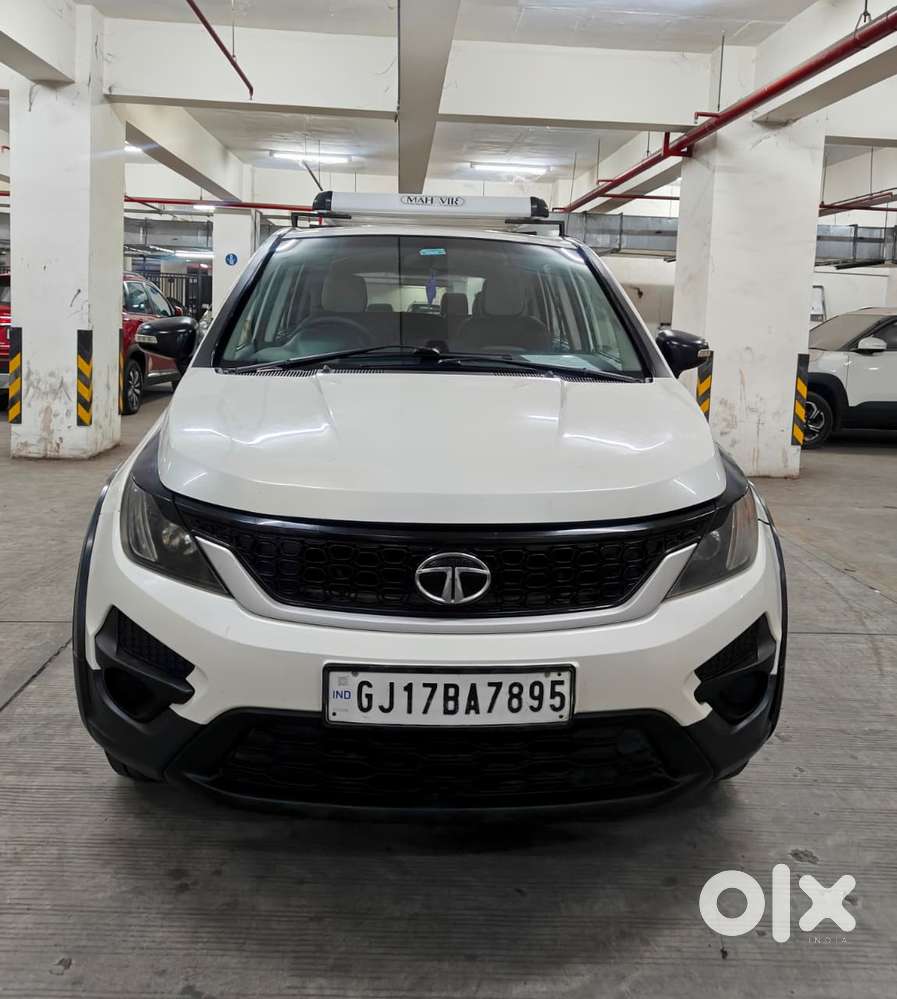 Tata Hexa 2.2 Xe 4x2 7 Str, 2017, Diesel