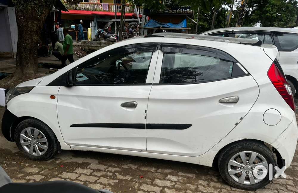 Hyundai Eon 2013 Petrol Well Maintained