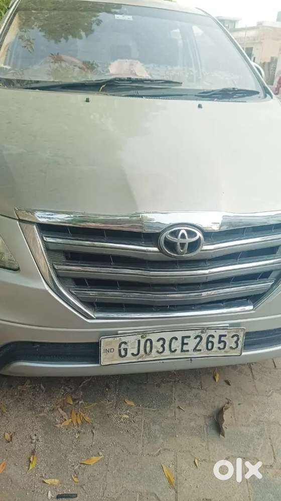 Toyota Innova 2009 Diesel 200000 Km Driven