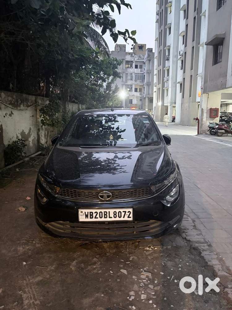 Tata Altroz Petrol 2021