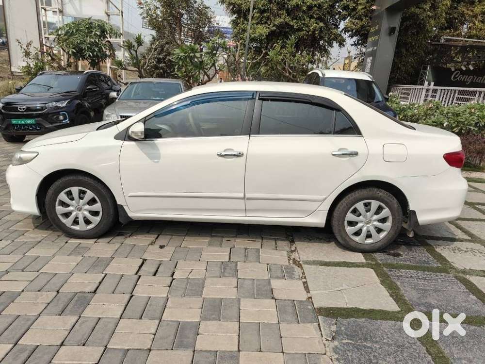 Toyota Corolla Altis 2010-2013 Diesel D4dj, 2012, Diesel