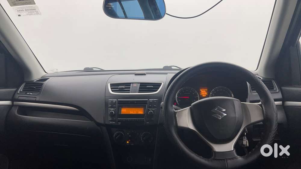 Maruti Suzuki Swift Vvt Vxi, 2016, Petrol