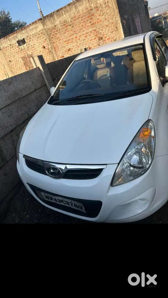 Hyundai New I20 2011 Petrol