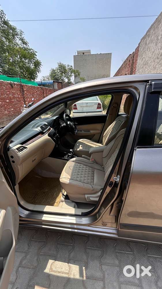 Maruti Suzuki Dzire 2017 Diesel Automatic 56500 Km Driven