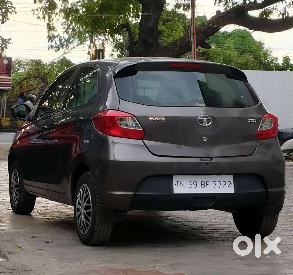 Tata Tiago, 2018, Petrol
