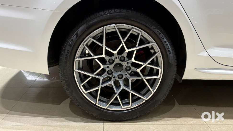 Audi A4 2.0 35 Tdi Premium Plus Sunroof, 2018, Diesel