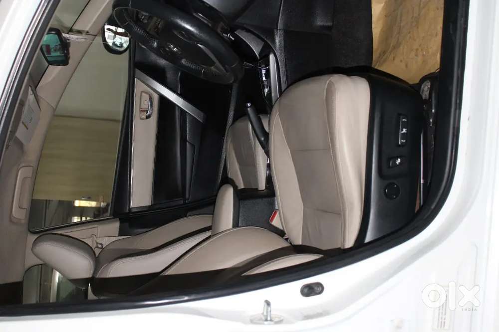 Toyota Corolla Altis 1.8 V Automatic