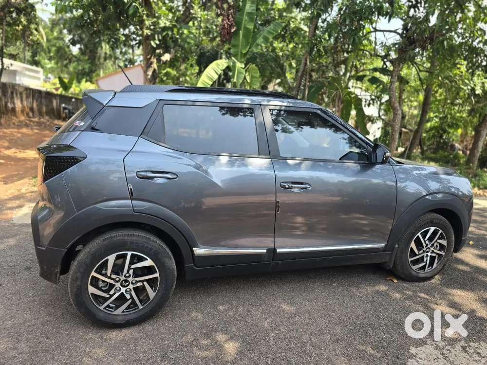 Mahindra Xuv 3xo 2024 Petrol 7500 Km Driven