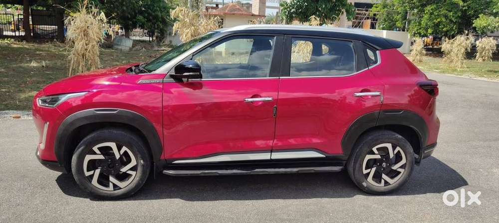 Nissan Magnite 1.0 Xv Premium Dual Tone, 2021, Petrol