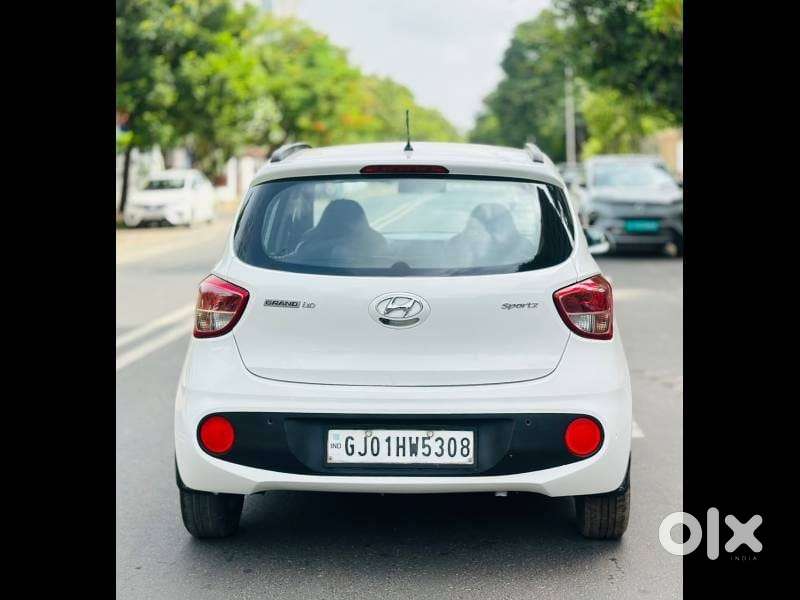 Hyundai Grand I10 Magna At, 2017, Petrol