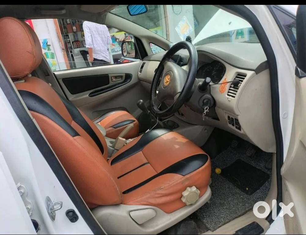 Toyota Innova 2.5 G (diesel) 7 Seater, 2011, Diesel