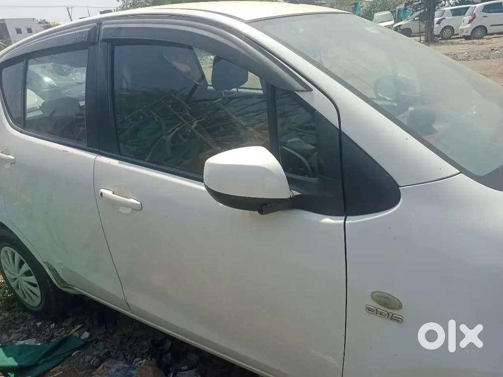 Maruti Suzuki Ritz 2012 Diesel 70000 Km चली हैं