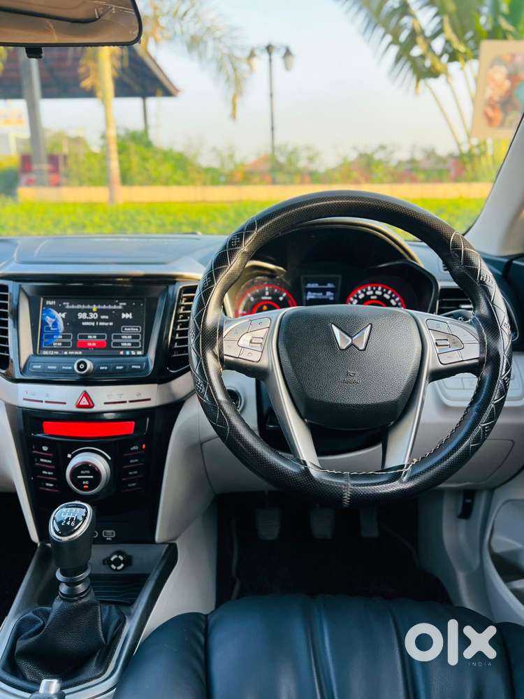 Mahindra Xuv300 W8 Diesel, 2024, Diesel