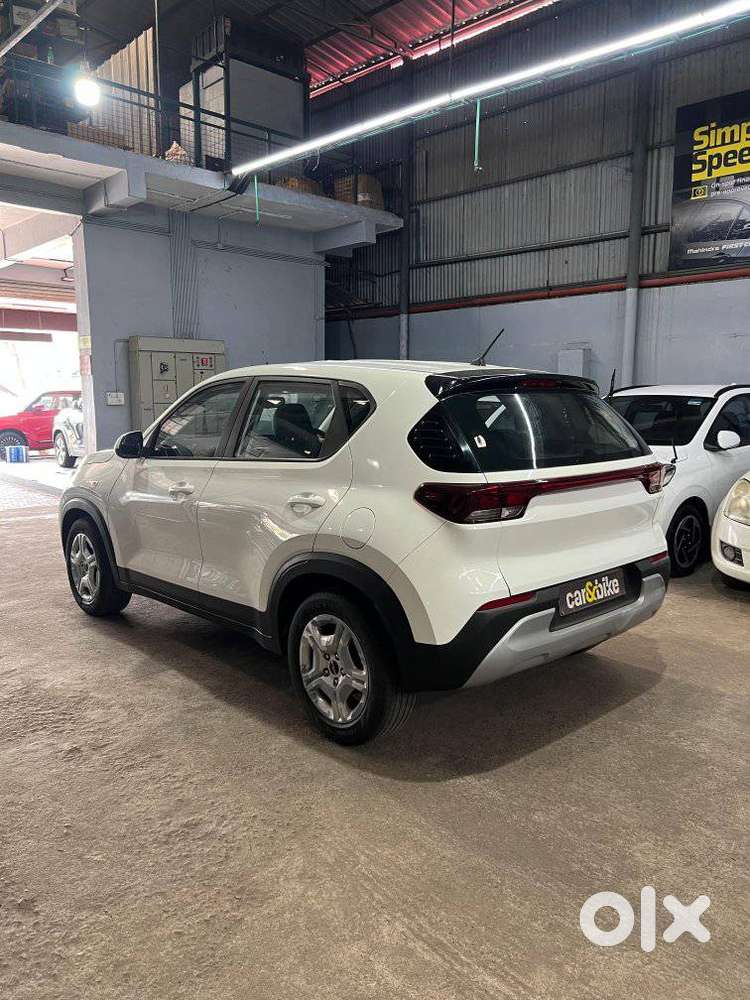 Kia Sonet, 2021, Petrol