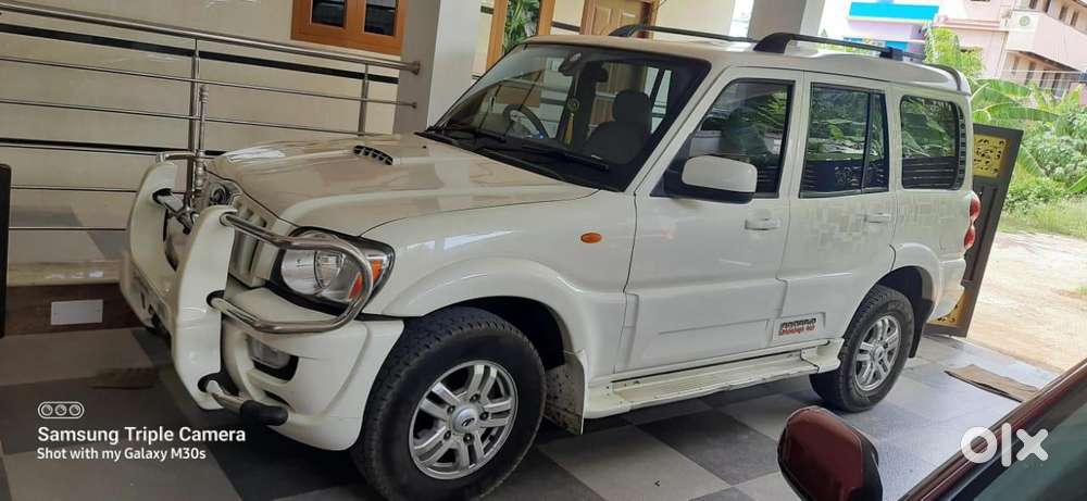 Mahindra Scorpio 2009-2014 Vlx 2wd Airbag Bsiii, 2011, Diesel