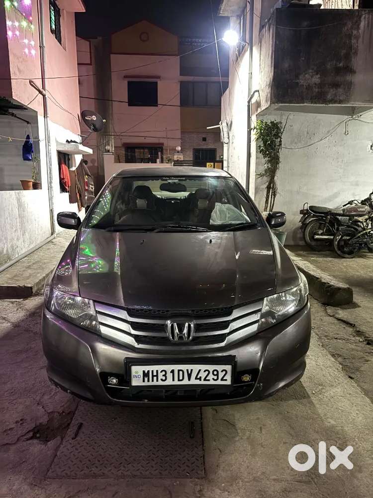 Honda City Ivtech In Meant Condition