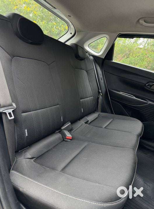 Hyundai I20 Petrol Asta, 2022, Petrol