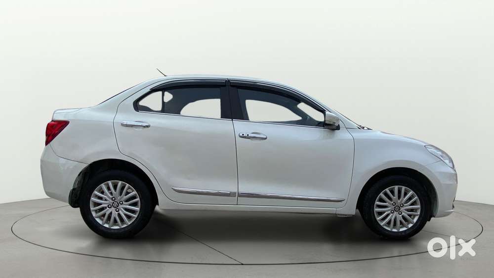 Maruti Suzuki Swift Dzire Amt Zxi, 2021, Petrol
