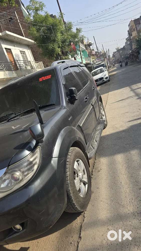 Tata Safari Storme 2017 Diesel 90200 Km Driven