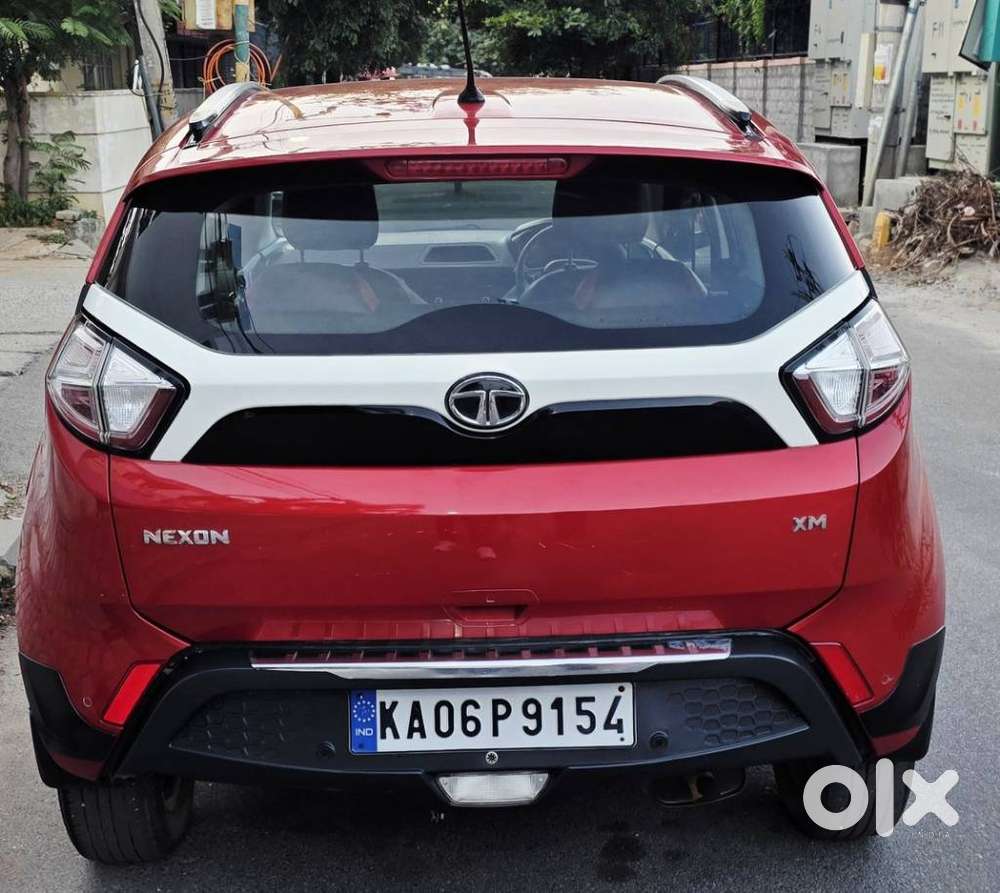 Tata Nexon 1.2 Revotron Xm, 2018, Petrol