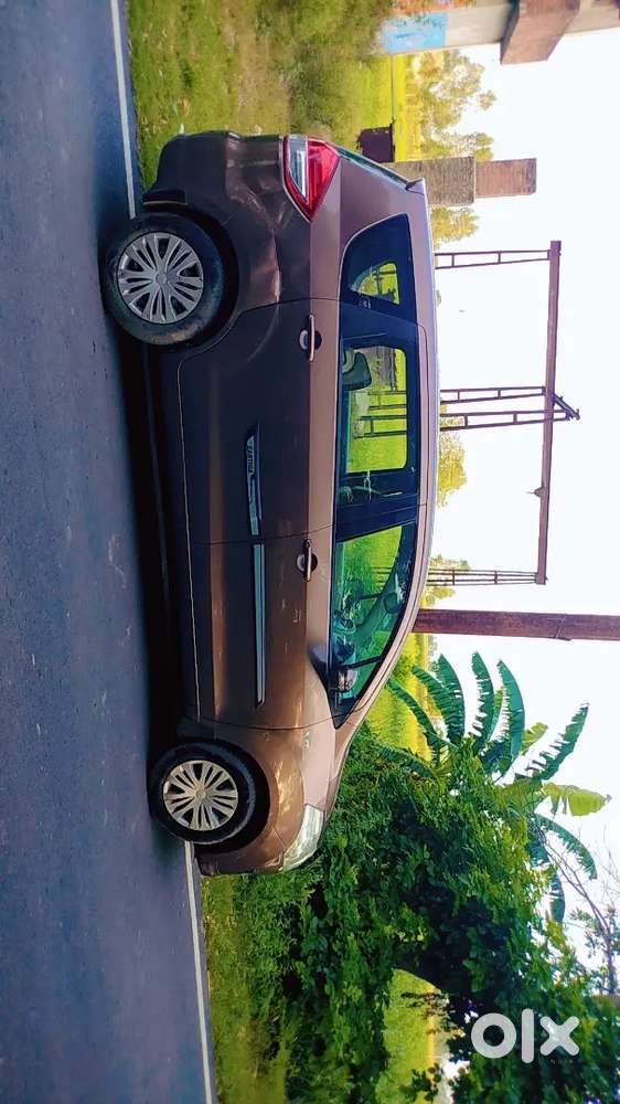 Maruti Ertiga Vxi 2014