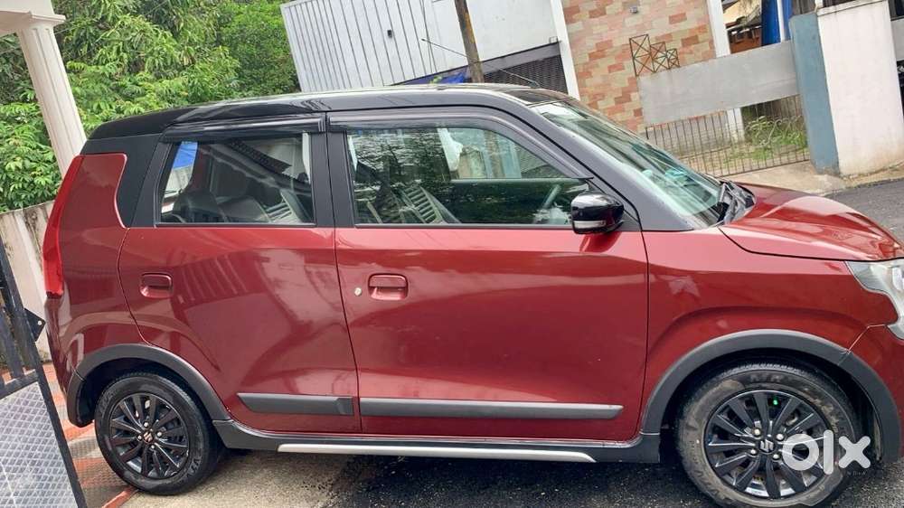 Family Used Maruthi Wagnor Sale 2022 Model With Low Km