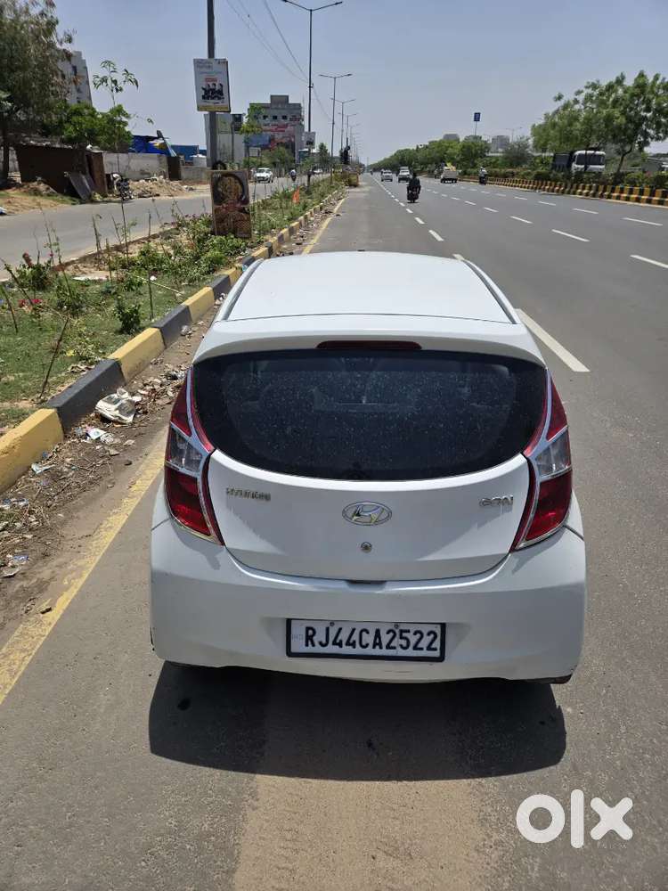 Hyundai Eon Car