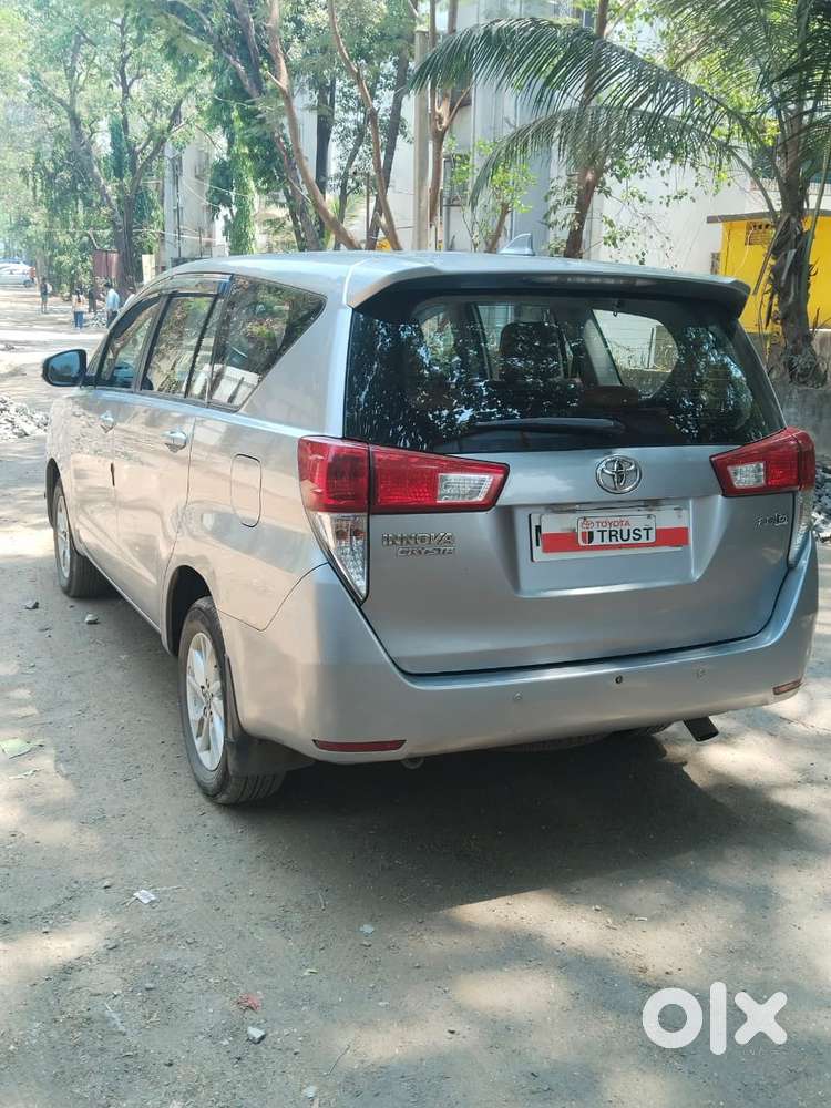 Toyota Innova Crysta