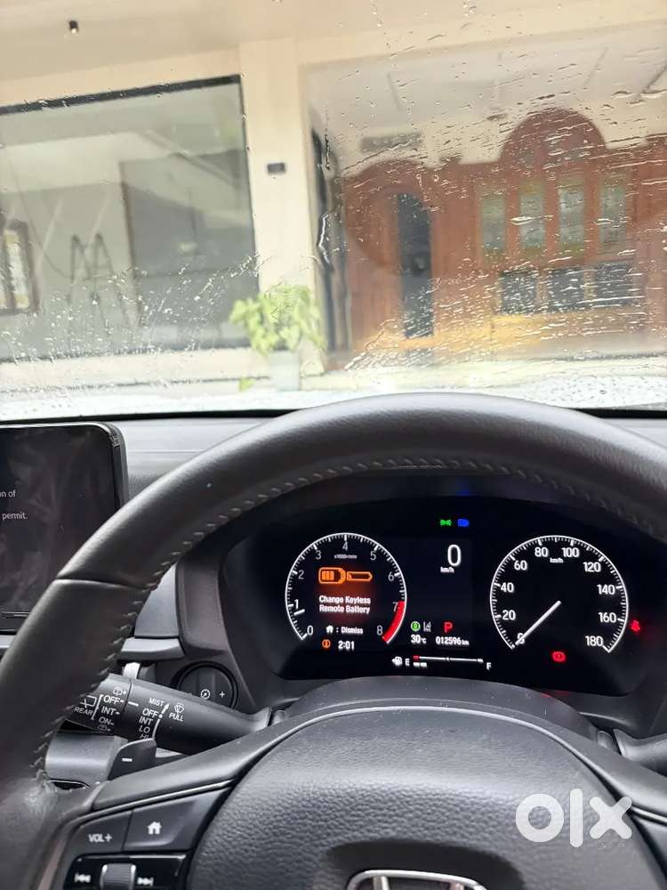 Honda Elevate Zx Cvt Petrol 2025 12000km, Well Maintained,single Owner