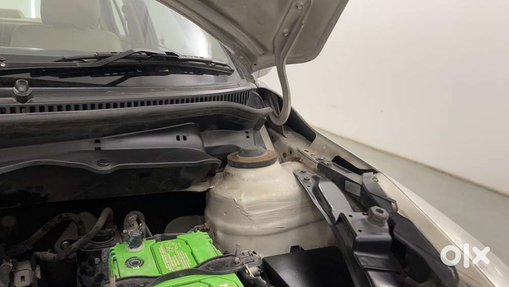 Maruti Suzuki Swift Dzire 1.3 Vxi, 2014, Petrol