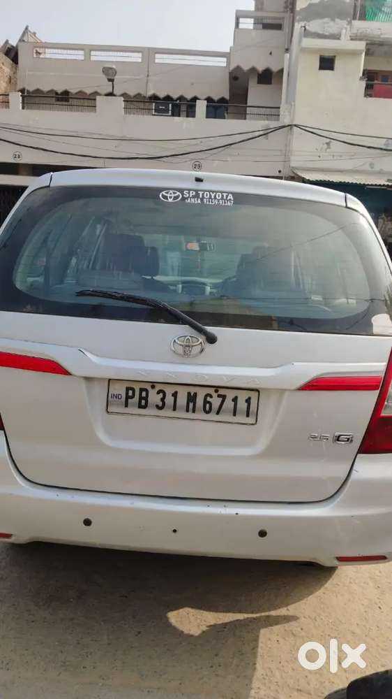 Toyota Innova 2014 Diesel Well Maintained