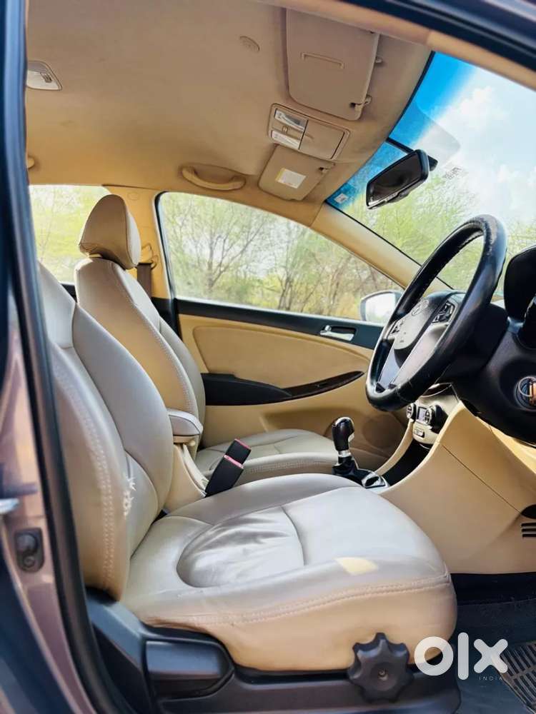 Hyundai Verna Fluidic 1.6 Vtvt Sx, 2014, Petrol