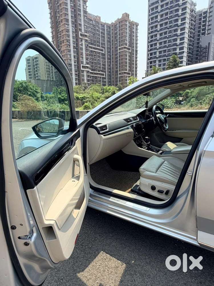 Skoda Superb L & K Petrol Automatic 2018